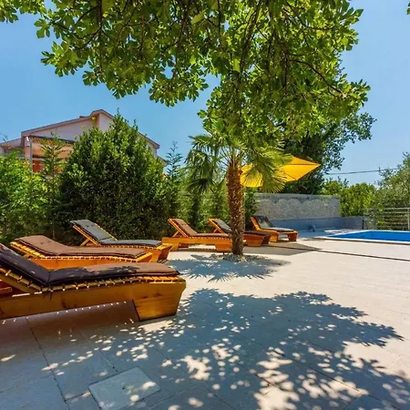 Tatil Evi In 39402
