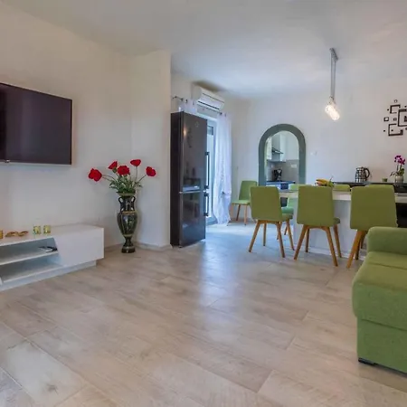 Holiday home In 39402 Jadranovo